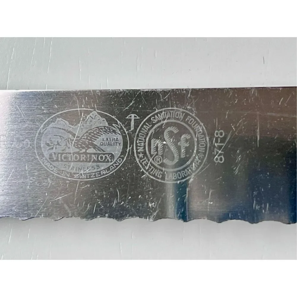 Victorinox Swiss Army Serrated Bread Knife with Fibrox Handle 871-8 NSF